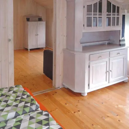 بيت للعطل Holiday Home, For 6 Persons *